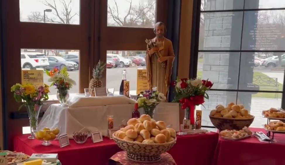 St. Joseph Table/ Video screengrab (Saint James the Apostle Church / YouTube)
