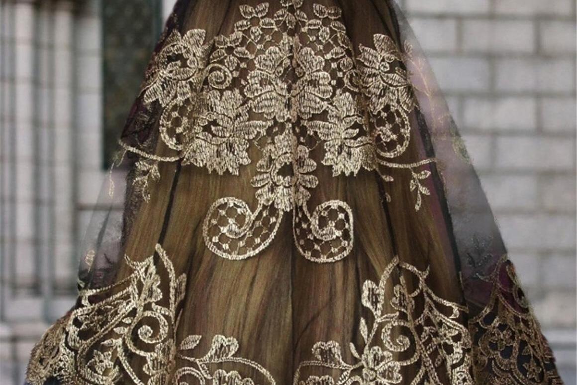 Veils by Lily
